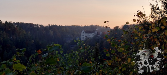 20241028-163737-0008-Burg Ragenstein Hoehlen