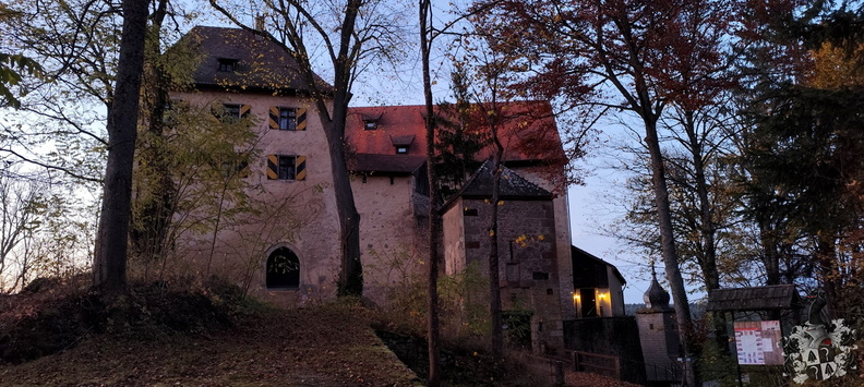 20241029-172003-0008-Burg_Rabeneck.jpg