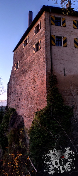 20241029-172323-0011-Burg_Rabeneck.jpg