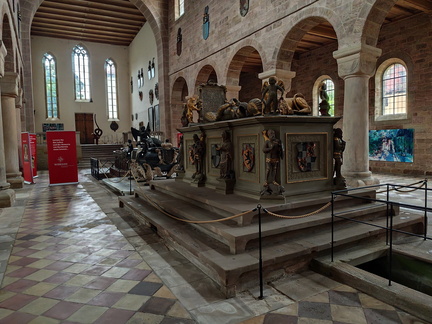 Mittelfränkischer Jakobusweg: Heilsbronn - Schönbronn